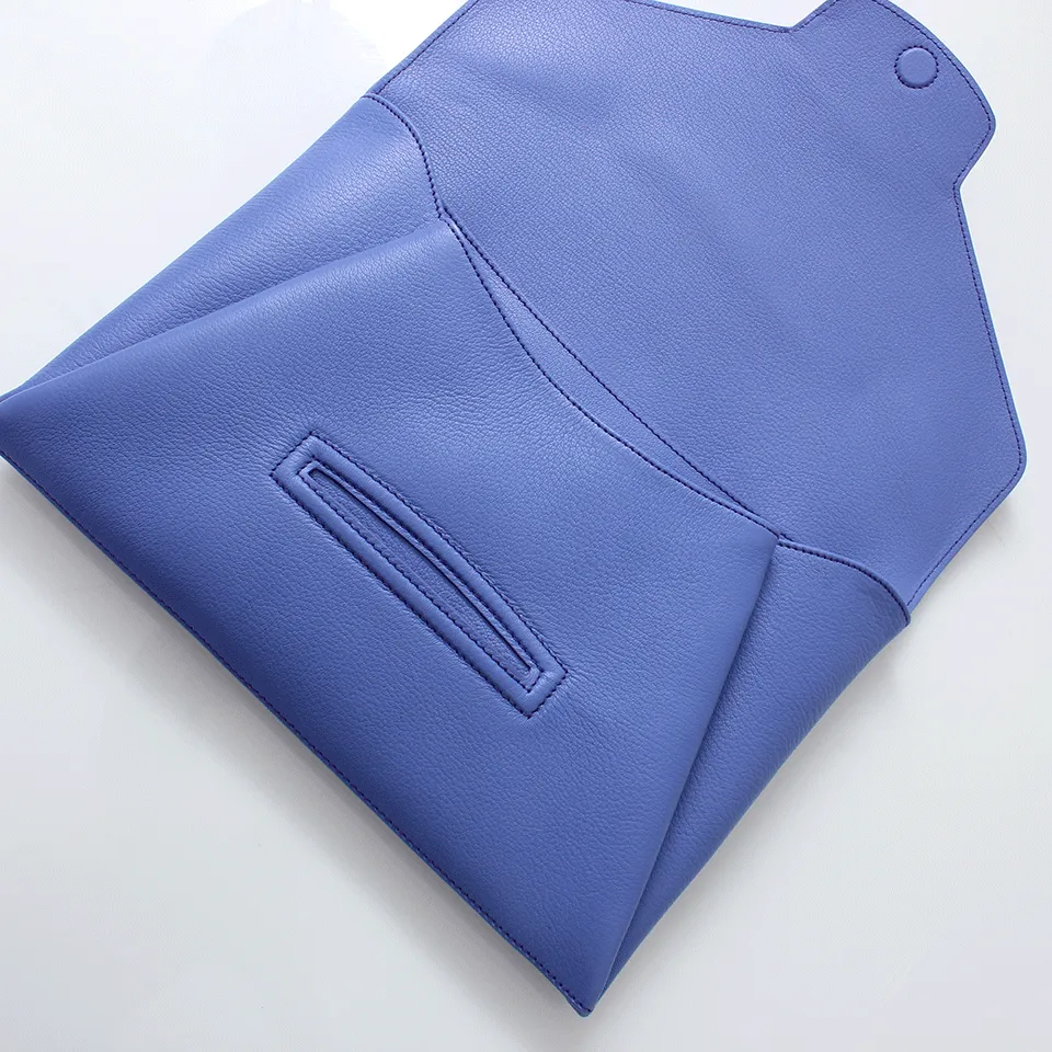 Antigona Medium Envelope