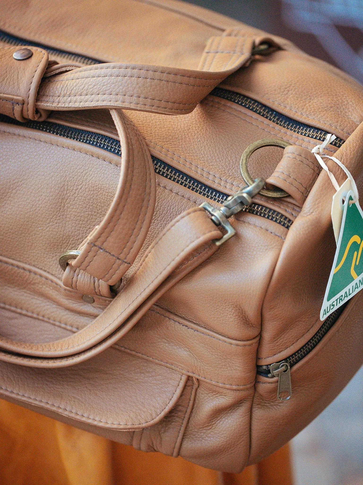 Classic Overnight Travel Bag - Cowhide - Tan
