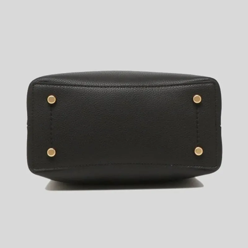 COACH Willow Bucket Bag In Pebble Leather Black RS-C3916
