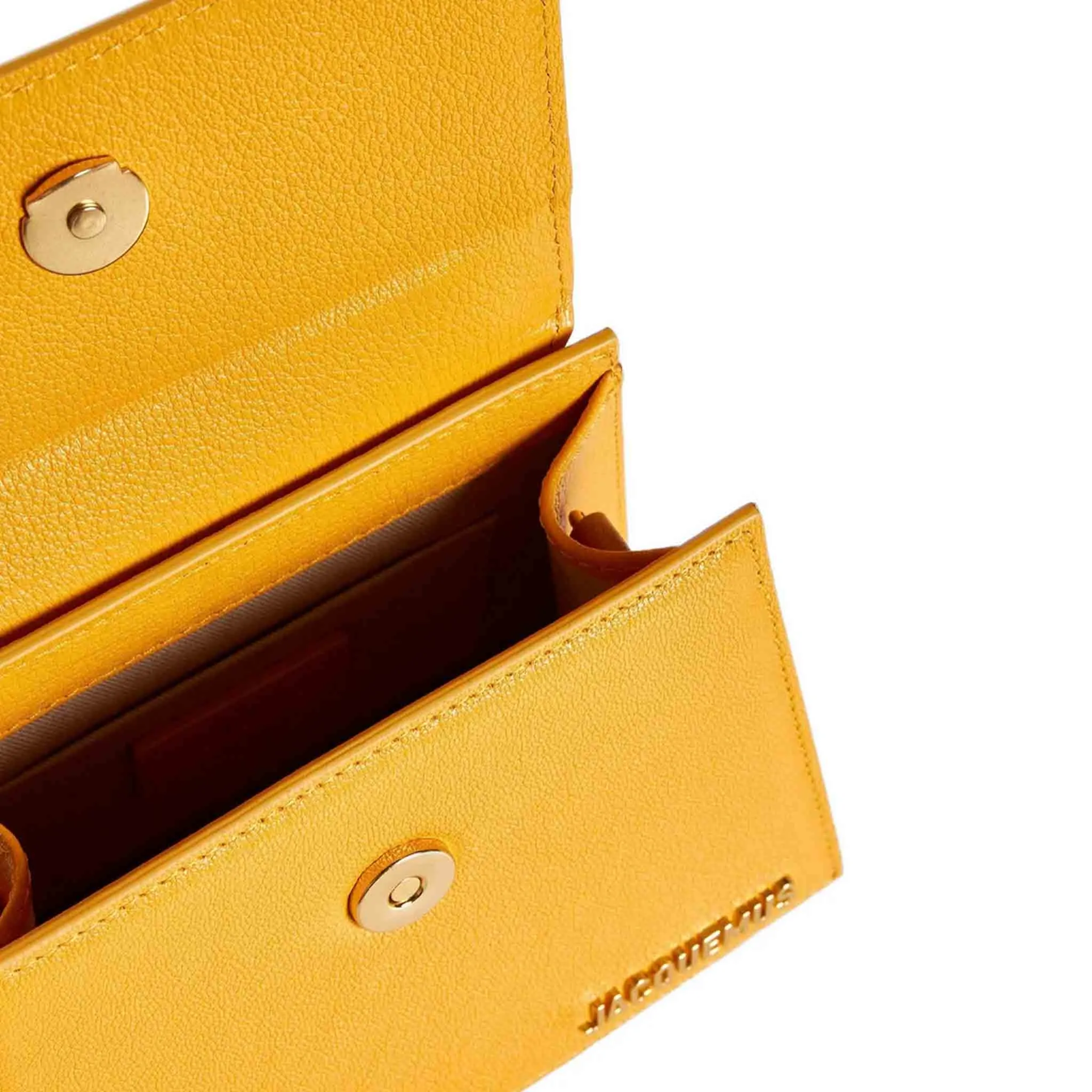 Jacquemus Le Moyen Chiquito in Orange