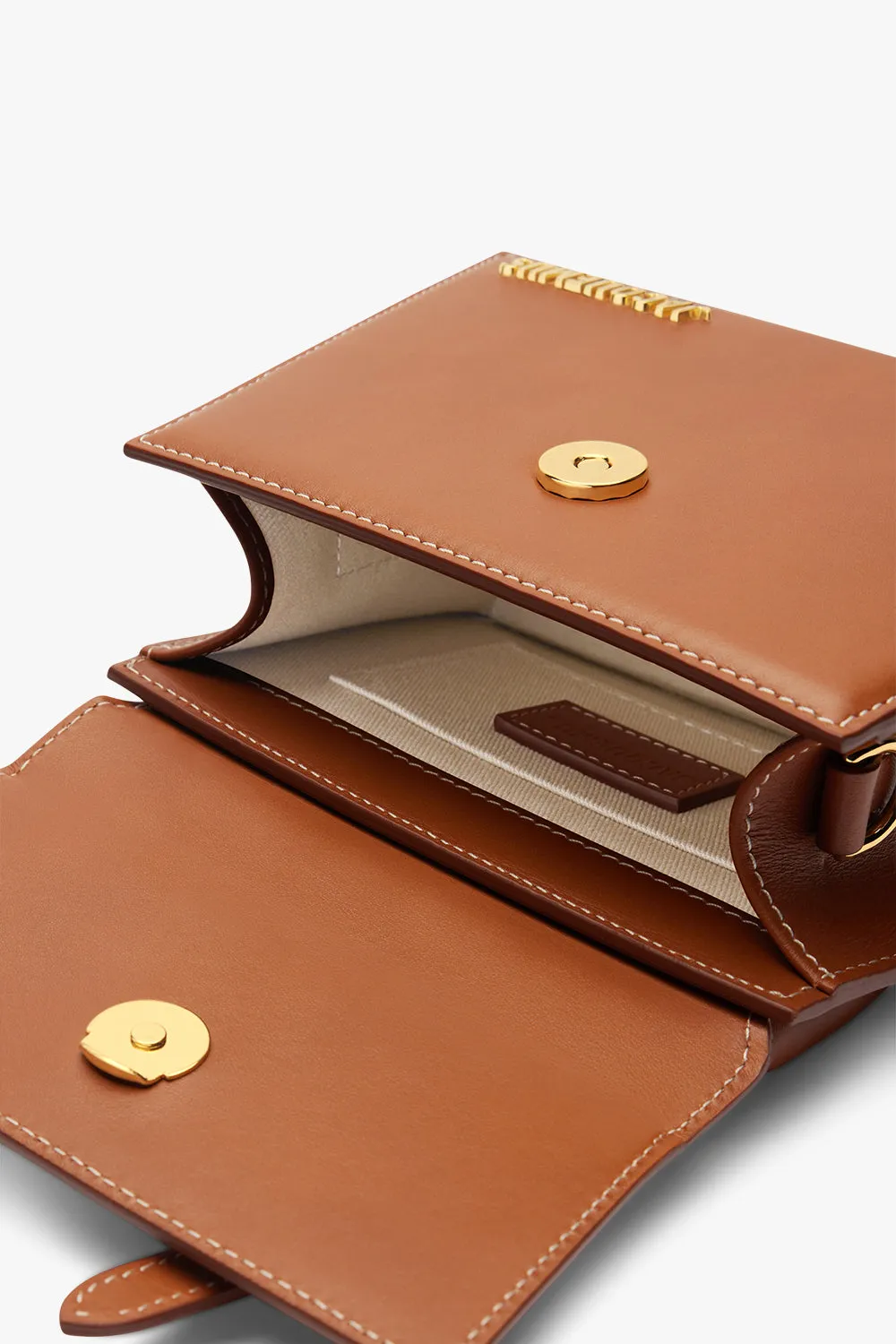 Le Chiquito Moyen Boucle Bag | Light Brown