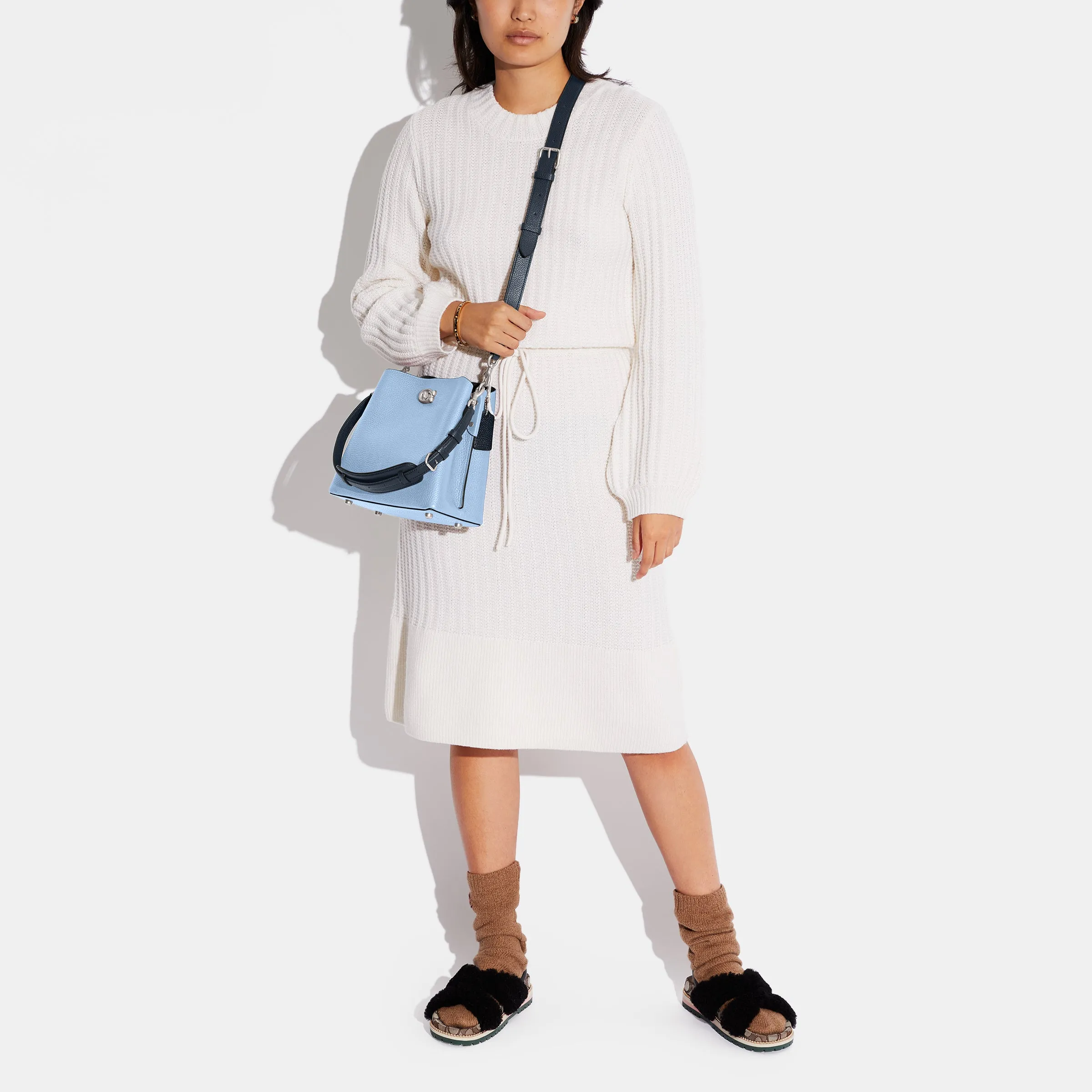 Willow Bucket Bag In Colorblock