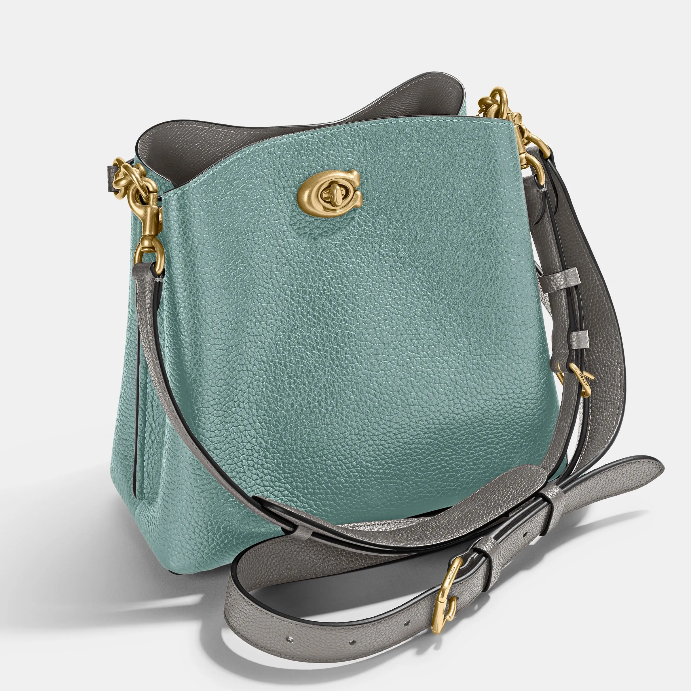 Willow Bucket Bag In Colorblock