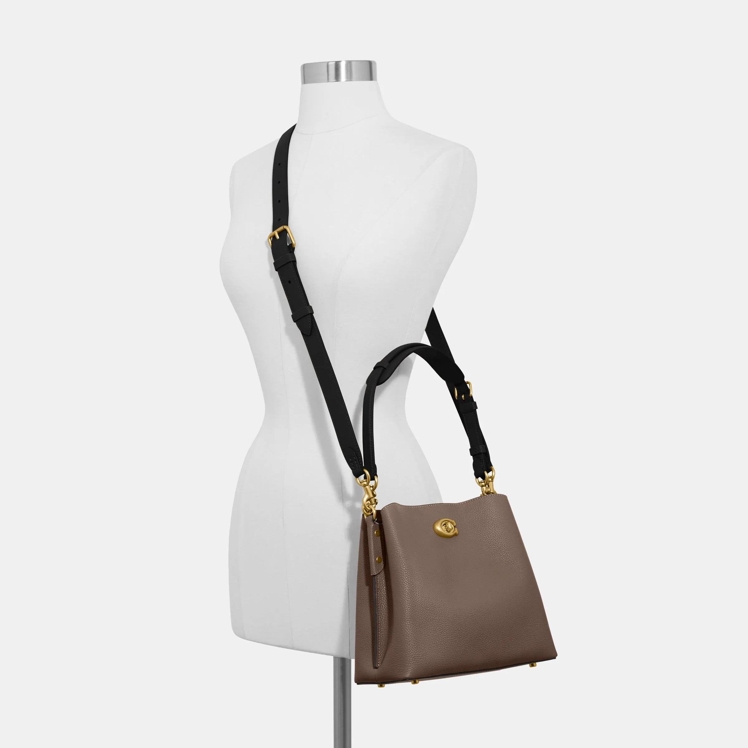 Willow Bucket Bag In Colorblock