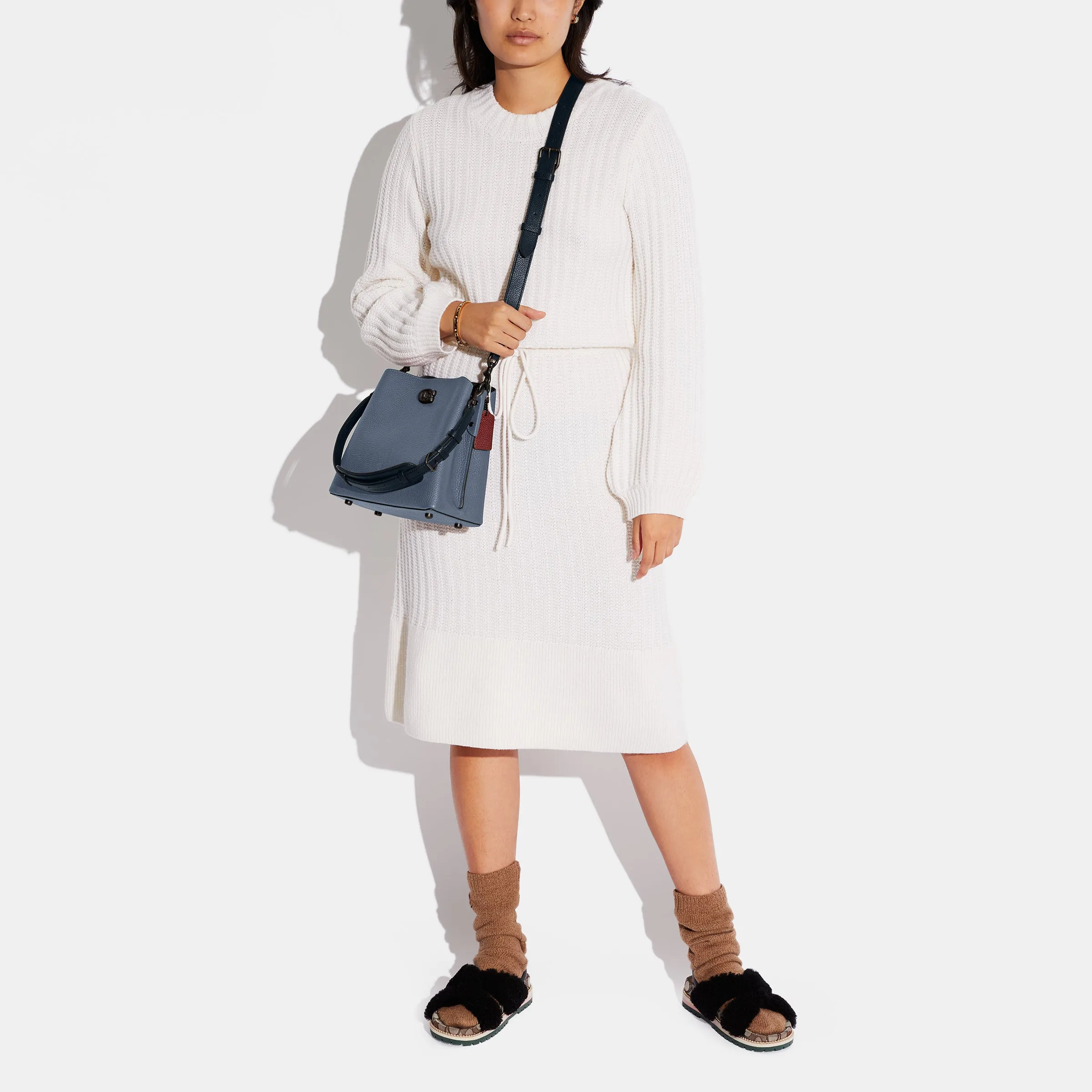 Willow Bucket Bag In Colorblock